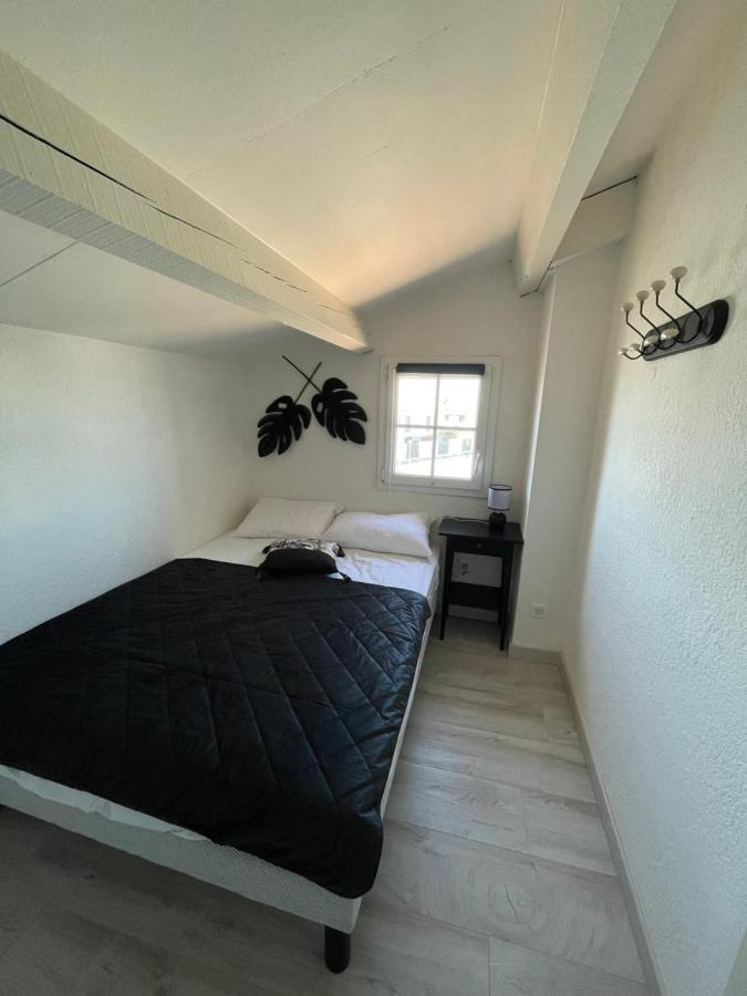 Appartement Duplex Climatise Le Trident Saintes-Maries-de-la-Mer Eksteriør bilde